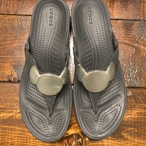 Dual CROCS Comfort Sandals, Women’s Size 9 in Excellent Condition